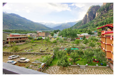 amenities at The Husky Lodge and Cafe Manali